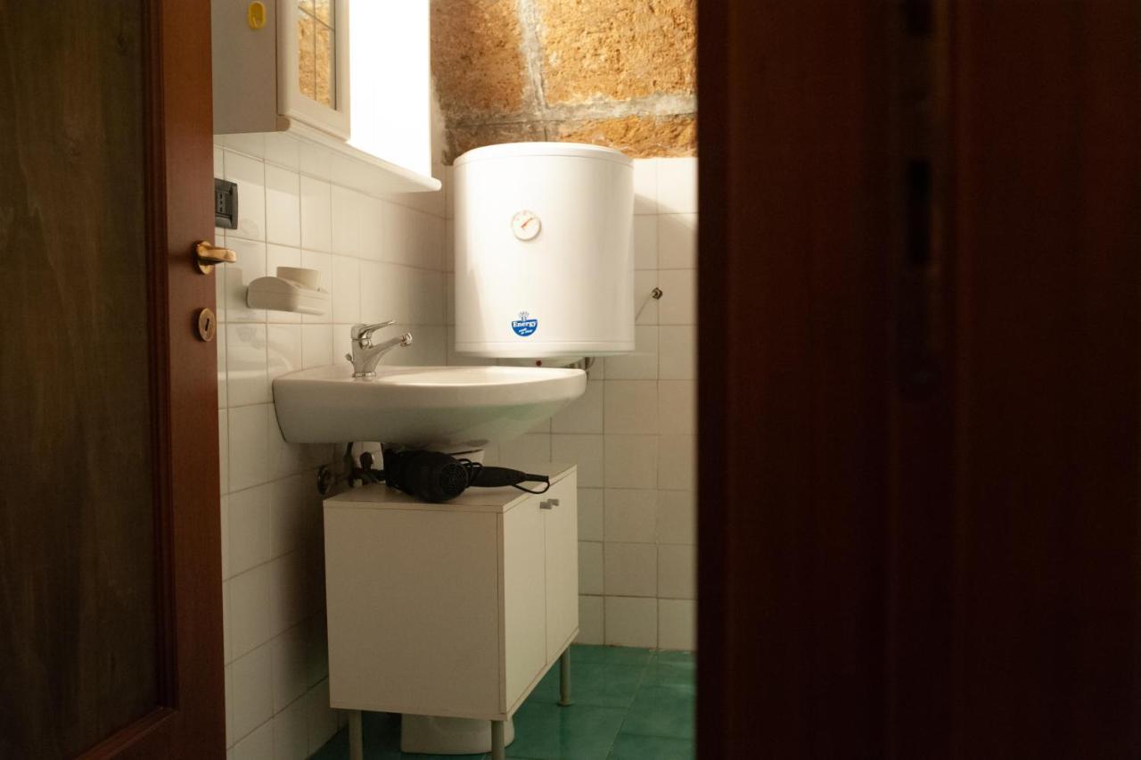 Casa Cavour 60 Apartment Alghero Ngoại thất bức ảnh